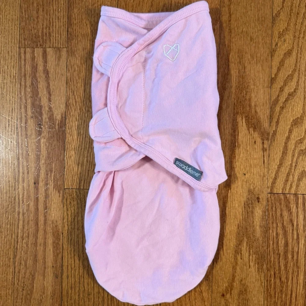 SwaddleMe Soft Pink Baby Velcro Wrap Size 0-3M